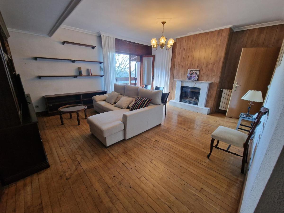 Hostal Lizuniaga Bera  Zewnętrze zdjęcie