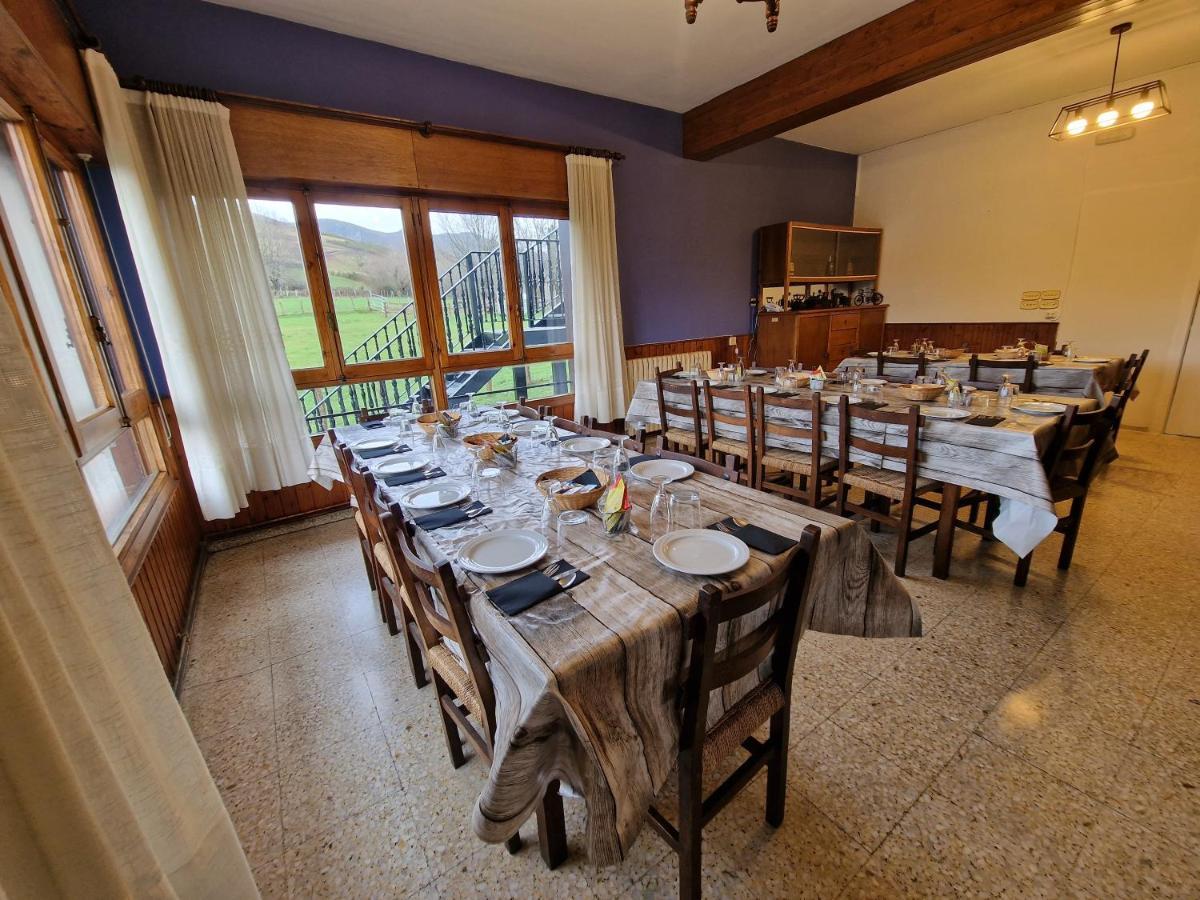 Hostal Lizuniaga Bera  Zewnętrze zdjęcie
