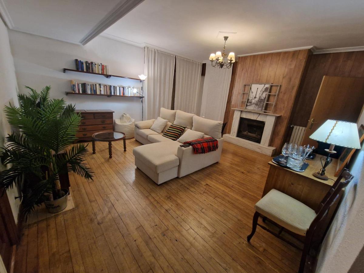 Hostal Lizuniaga Bera  Zewnętrze zdjęcie