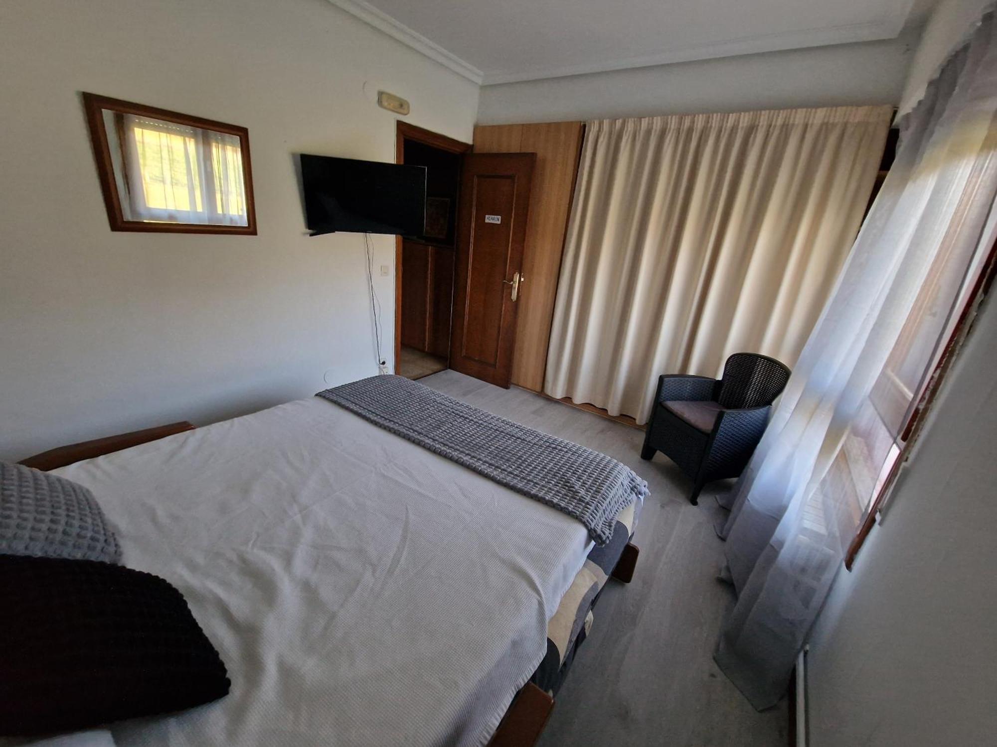 Hostal Lizuniaga Bera  Zewnętrze zdjęcie